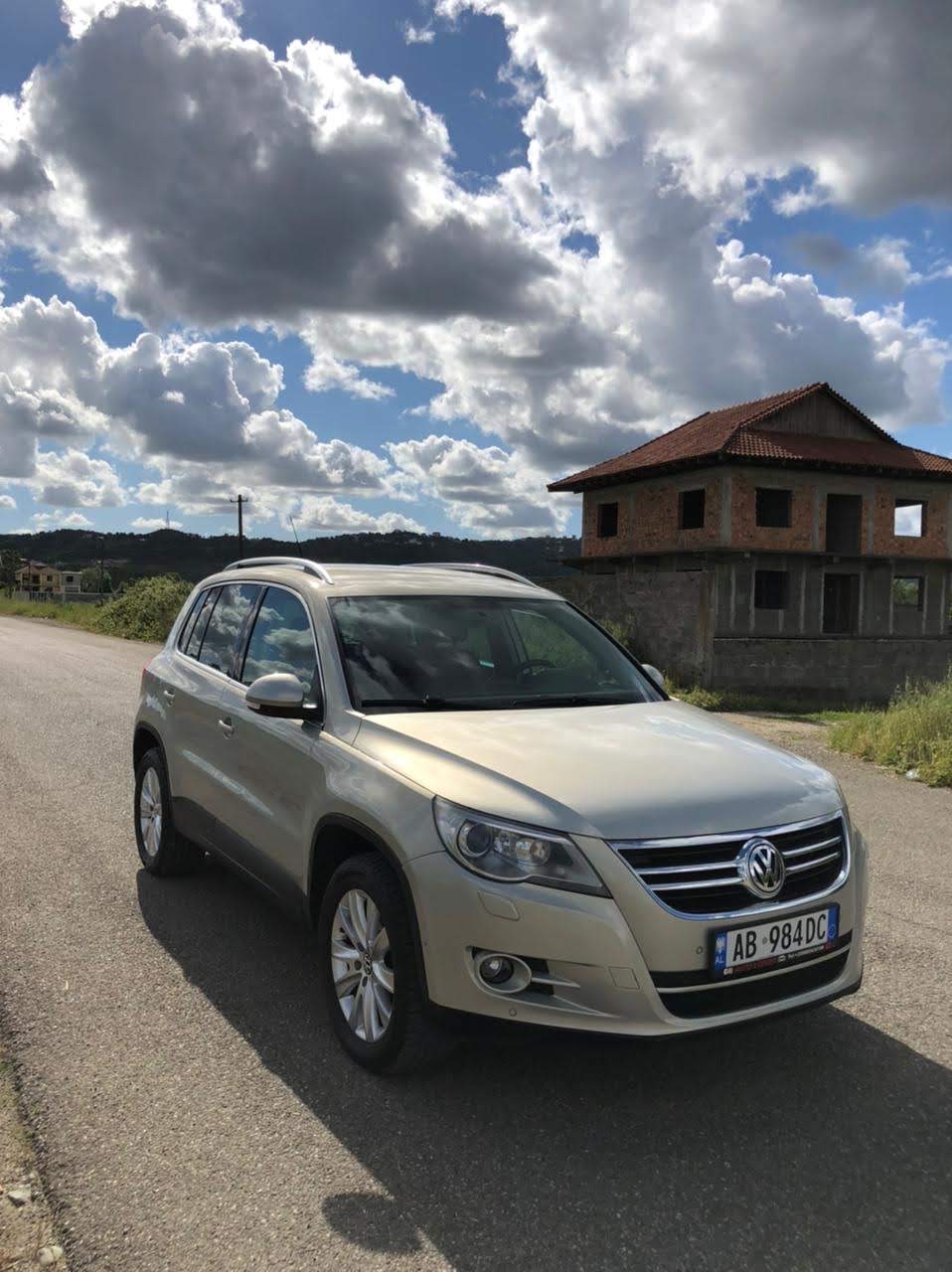 Volkswagen Tiguan 2.0 TDI for rent in Albania